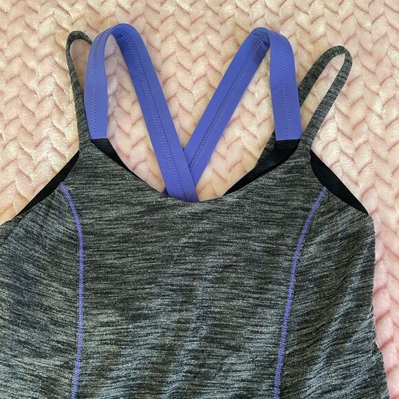 Lululemon Run For Gold Tank in Heathered Black / Iris Flower Womens Size 6 - Picture 8 of 12